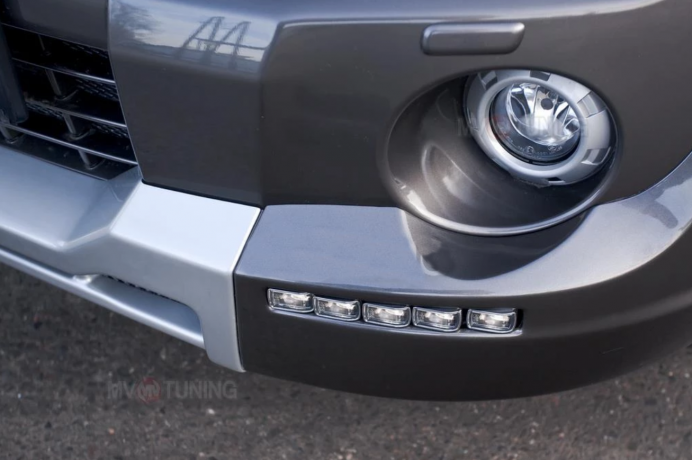 Накладка (юбка) переднего бампера "Broomer Design" (Без ДХЛ) для Mitsubishi Pajero IV (2006-2015) купить недорого с доставкой в Тюмень