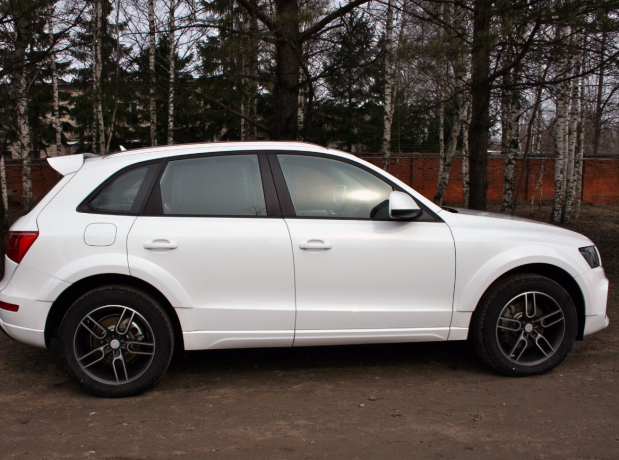 Спойлер (АнтиКрыло) (в комплекте с эмблемой ABT) в стиле "ABT" для Audi Q5 (2008-2012) купить недорого с доставкой в Тюмень