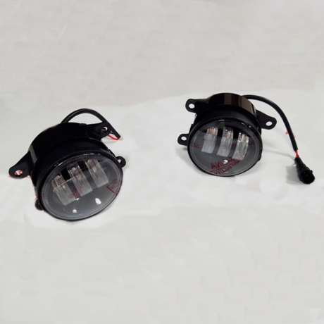 LED противотуманные фары Sal-Man на Весту, Гранту FL, Ниву Урбан, Икс Рей, Рено купить недорого с доставкой в Тюмень