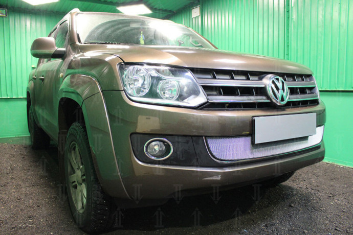 Защита радиатора "Standart" Volkswagen Amarok (2010-2016) 3 ребра жесткости, хром купить недорого с доставкой в Тюмень