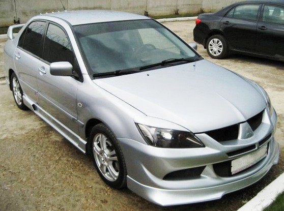 Накладка (юбка) переднего бампера "EVO" (Для бампера EVO) для Mitsubishi Lancer IX (2003-2009) купить недорого с доставкой в Тюмень