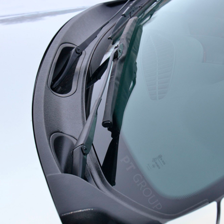 Накладка в проем стеклоочистителей (жабо) (ABS) RENAULT Duster (2012-2020 г.в.) купить недорого с доставкой в Тюмень
