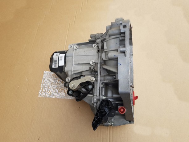 Механическая коробка переключения передач (МКПП 5-ст.) Renault JR5-514, двигатель К4М  1.6 16V, новая, оригинал 320106193R 8200934990 купить недорого с доставкой в Тюмень