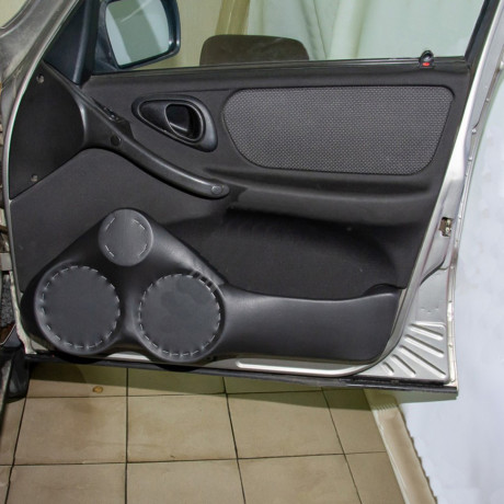 Подиумы B@3 2123 Chevrolet Niv@ (3-х компонентные, 16+16см+рупорный твитер) купить недорого с доставкой в Тюмень