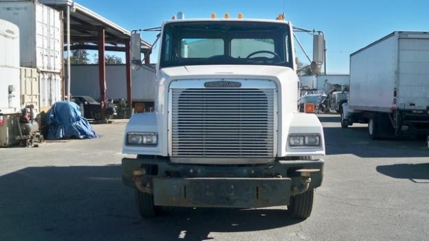 Капот с усилителем в сборе Freightliner FLC 112 купить недорого с доставкой в Тюмень